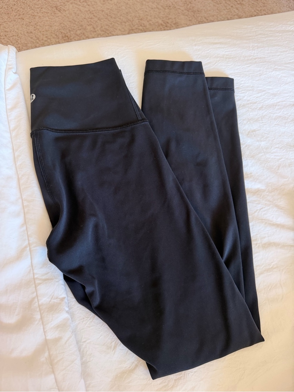 lululemon Black Wunder under Leggings